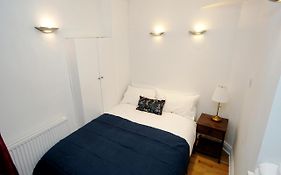 Cozy Retreat By Aresti Hotels
